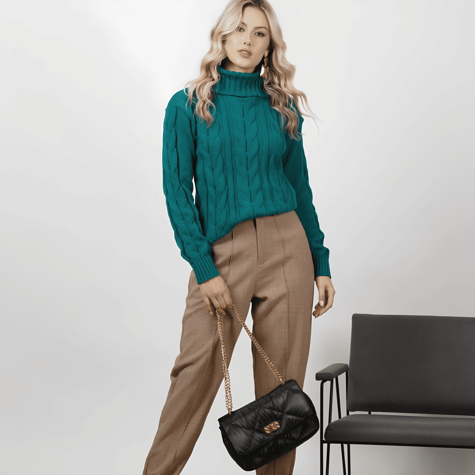 Suéter Feminino de Tricot Gola Alta Verde Escuro