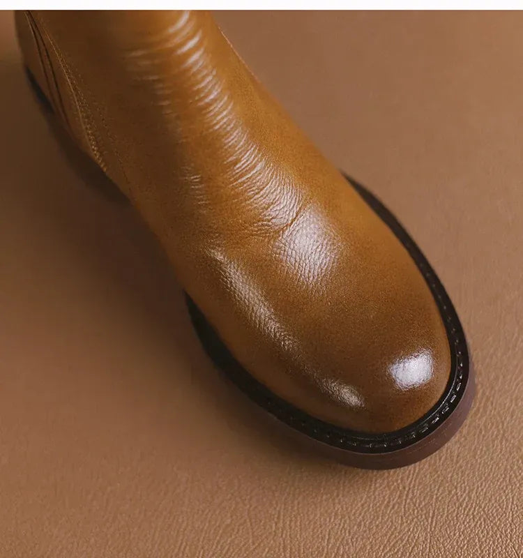 Bota Feminina em Couro Italiano com Zíper Salto Grosso Palerma