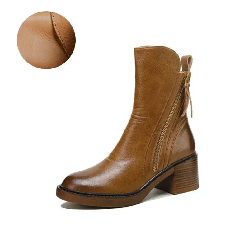 Bota Feminina em Couro Italiano com Zíper Salto Grosso Palerma