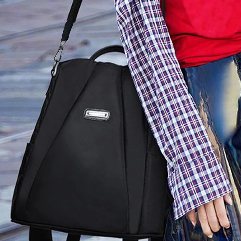 Mochila Escolar Unissex em Nylon com Três Alças