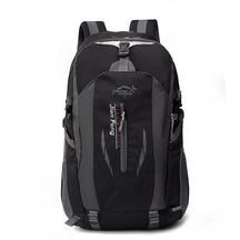 Mochila Masculina 40L Leve e Impermeável para Montanhismo, Viagens e Atividades