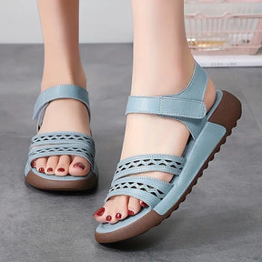 Sandália Ortopédica Luma {Compre 1 Leve 2}