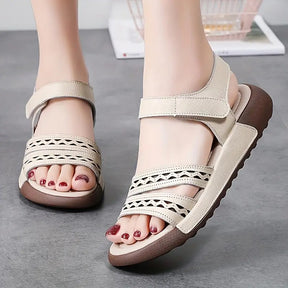 Sandália Ortopédica Luma {Compre 1 Leve 2}