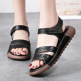Sandália Ortopédica Luma {Compre 1 Leve 2}