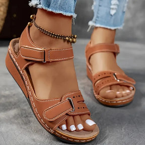 Sandália Ortopédica Monara + Brinde Exclusivo